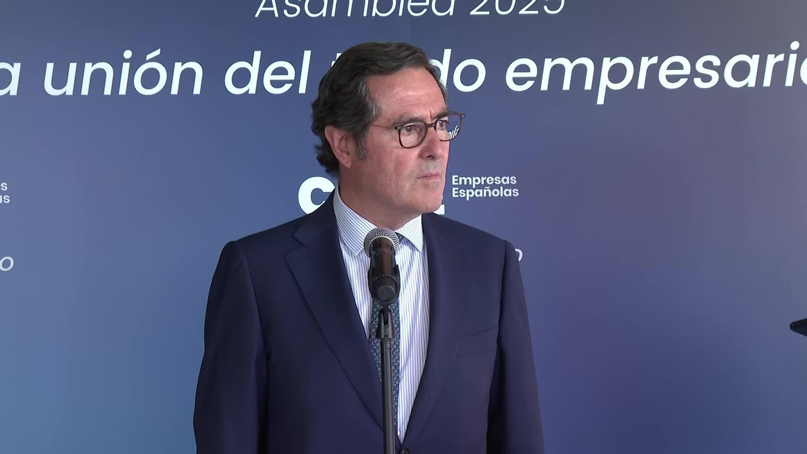 X623-MADRID GARAMENDI ASAMBLEA CEOE