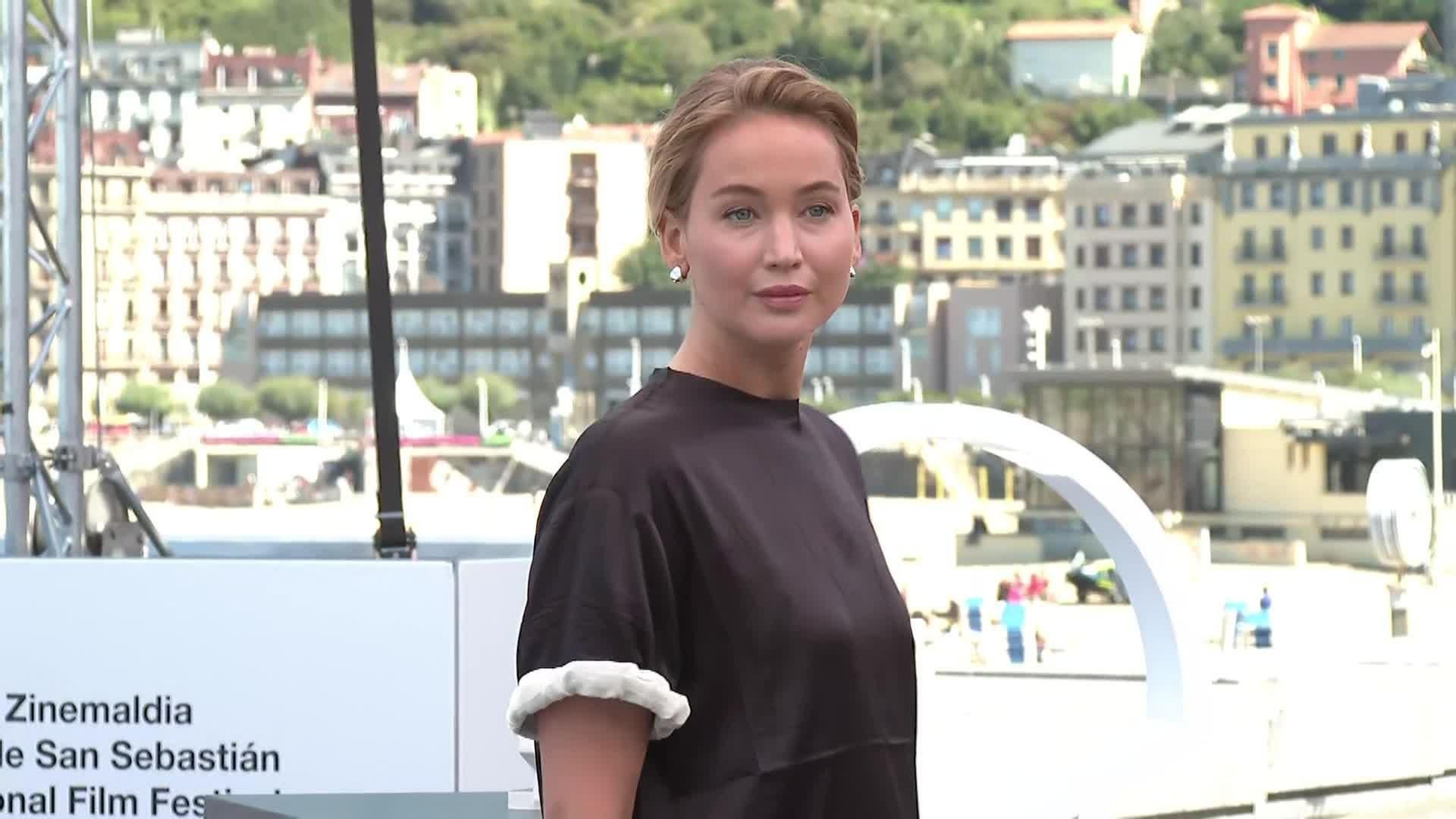 va jennifer lawrence