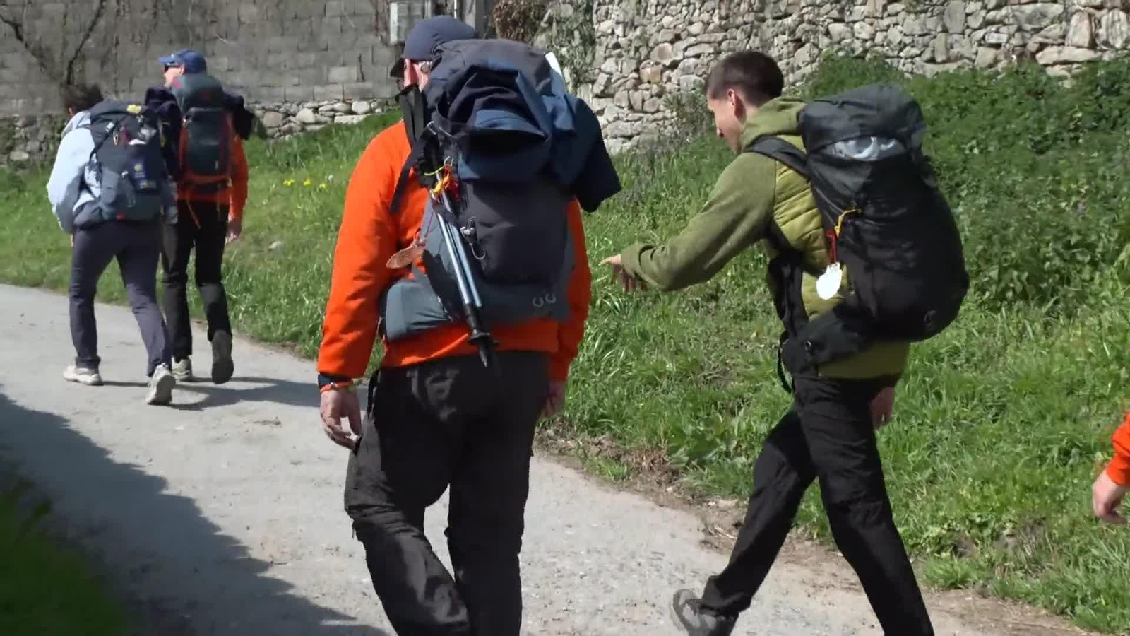 web jovenes sin movil camino