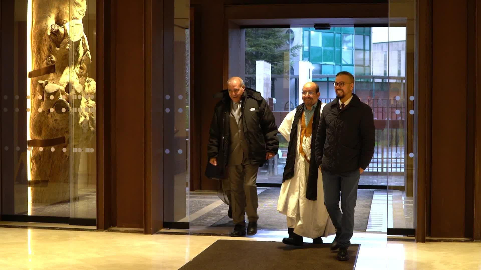 X079-BILBAO PRADALES RECIBE DELEGACIÓN SAHARAUI