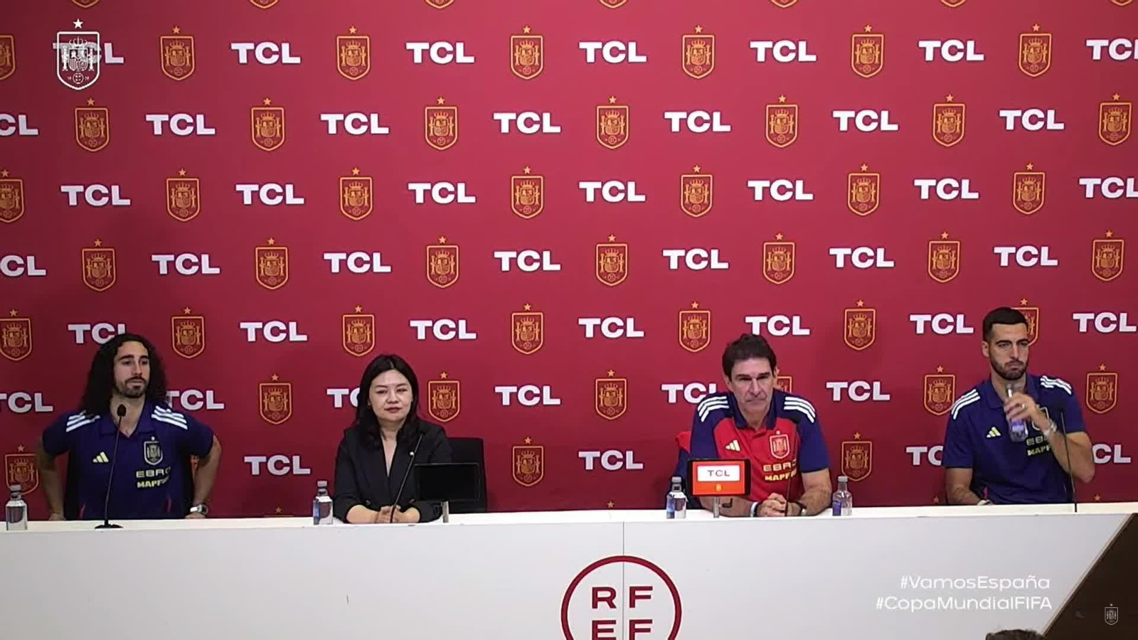 X056-LAS ROZAS ACTO MIKEL MERINO Y CUCURELLA