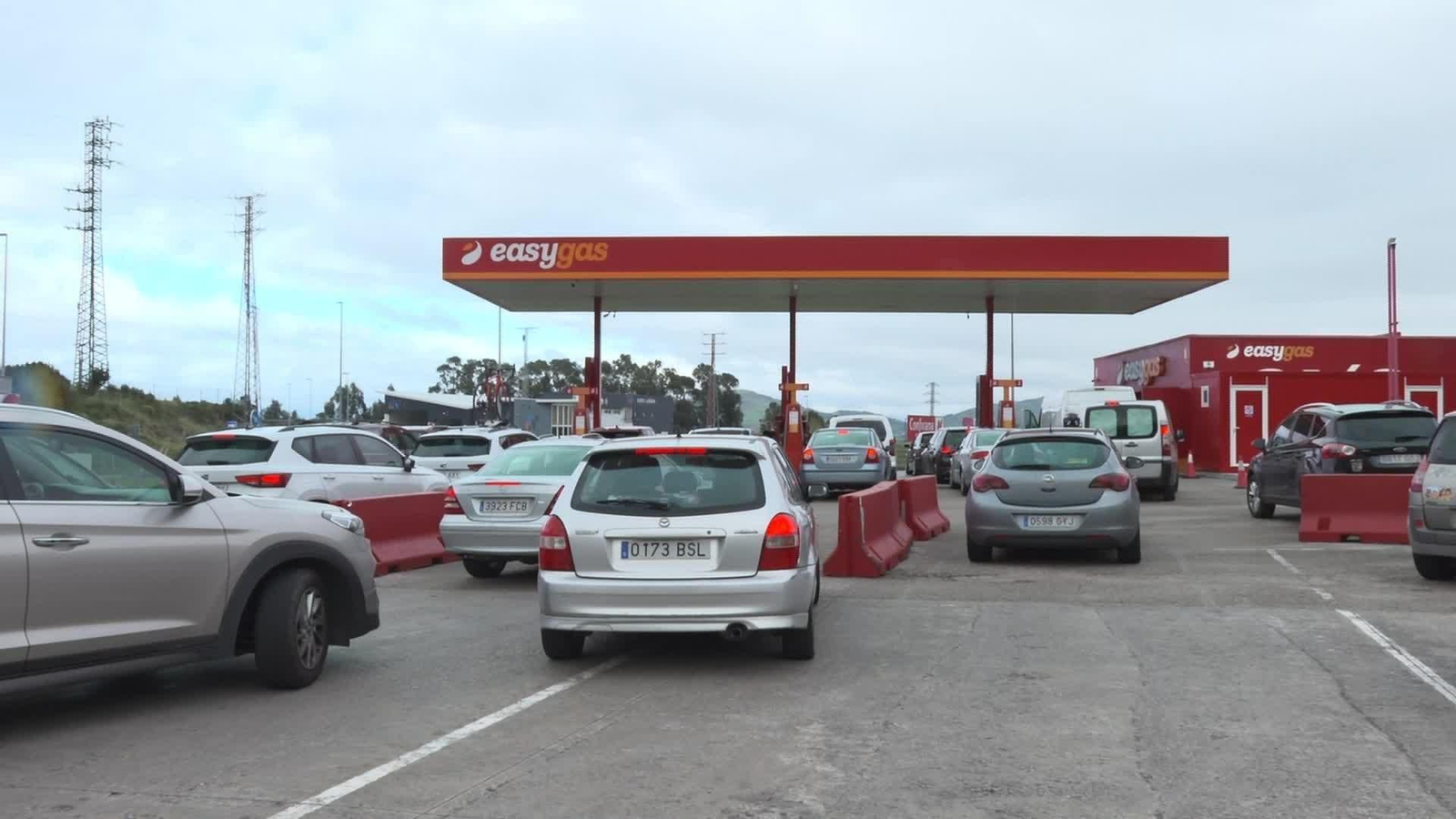 X065-VARIOS PRECIO CARBURANTES TARDE