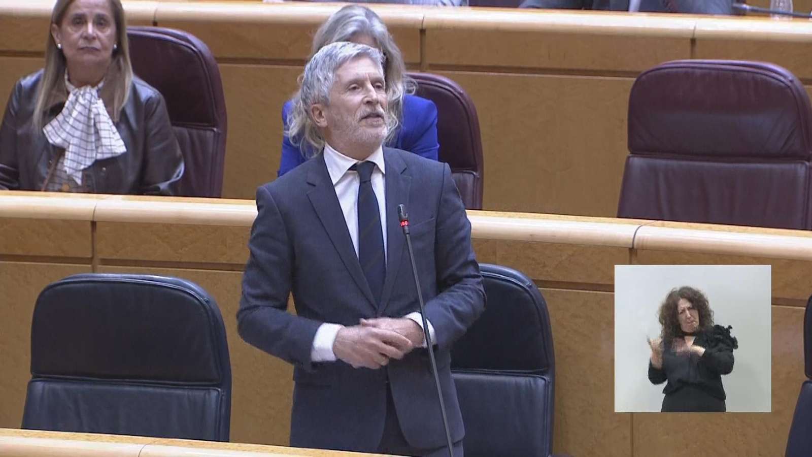 M087 SENADO MARLASKA VS MARI MAR BLANCO KITCHEN frame 3691