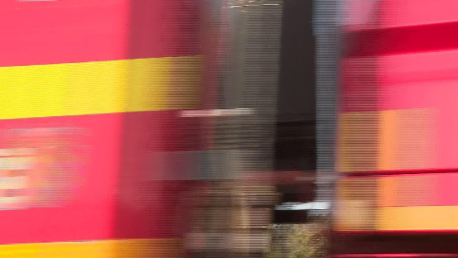 X037-A CORUÑA INCENDIO CAMARIÑAS