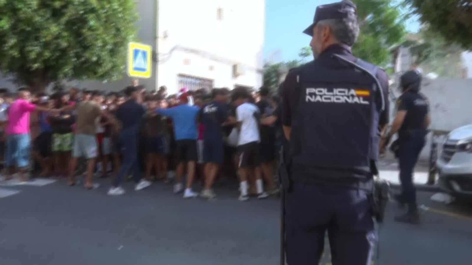 L051-CEUTA SEGUIMIENTO SITUACION INMIGRANTES 2