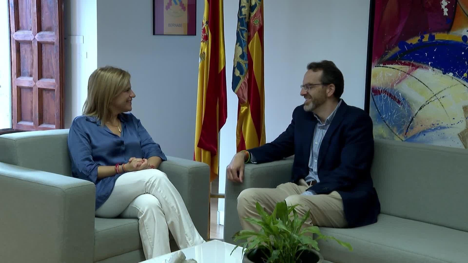 X042-VALENCIA PILAR BERNABE ACAMPADA