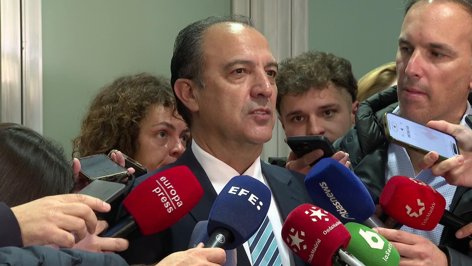 X045-MADRID CONSEJEROS SANIDAD