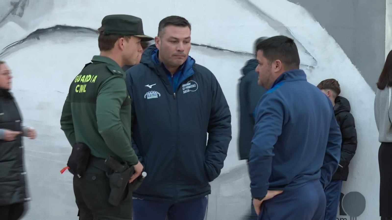 L068-VALENCIA SUECA MINUTO SILENCIO CLUB FUTBOL