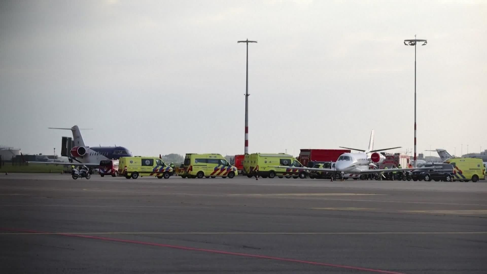J007-PAISES BAJOS LLEGADA AVION INFECTADO HANTAVIRUS