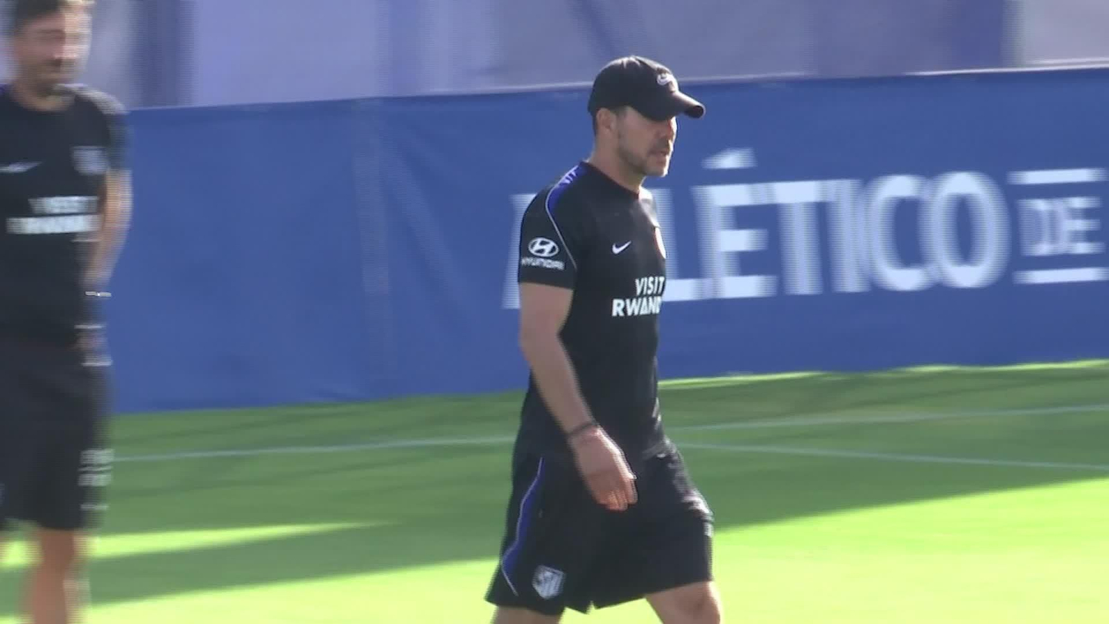 V015-MADRID ENTRENO ATLETICO