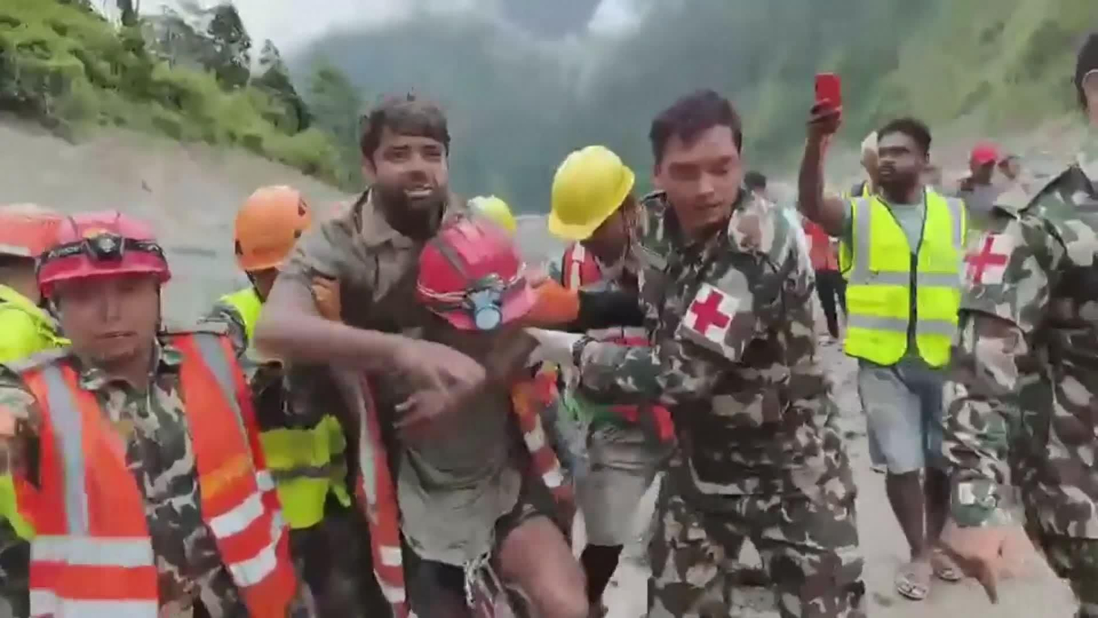 va rescates supervivientes nepal