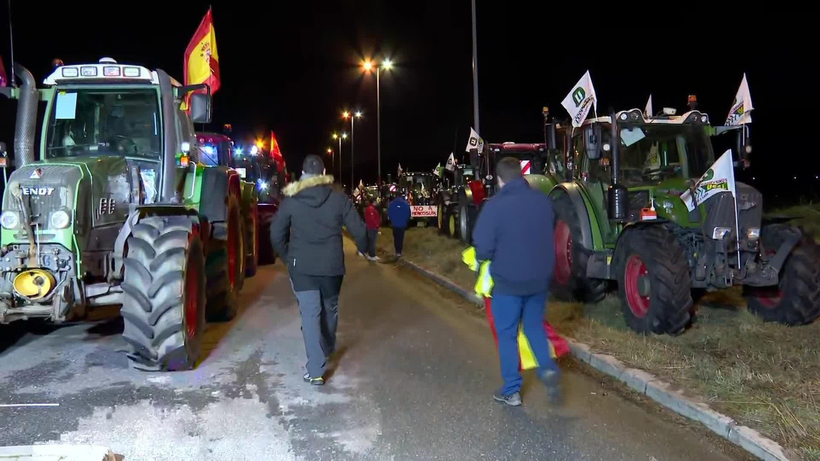 X001-SEGOVIA SALIDA TRACTORES A MADRID