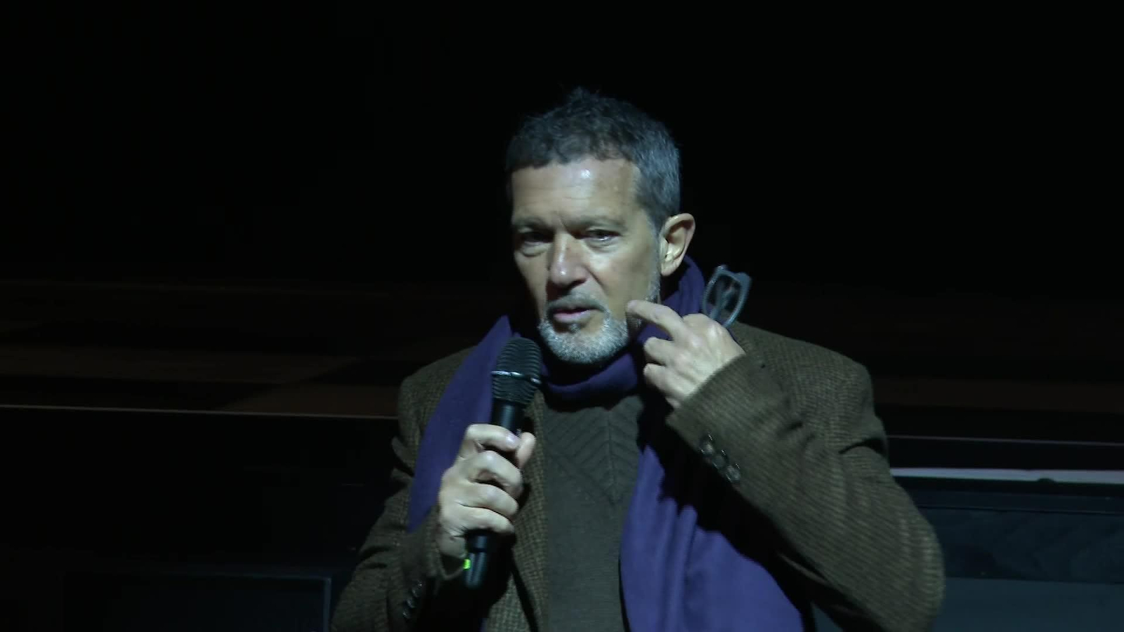 M027-MADRID ANTONIO BANDERAS PRESENTA MUSICAL 2FIN