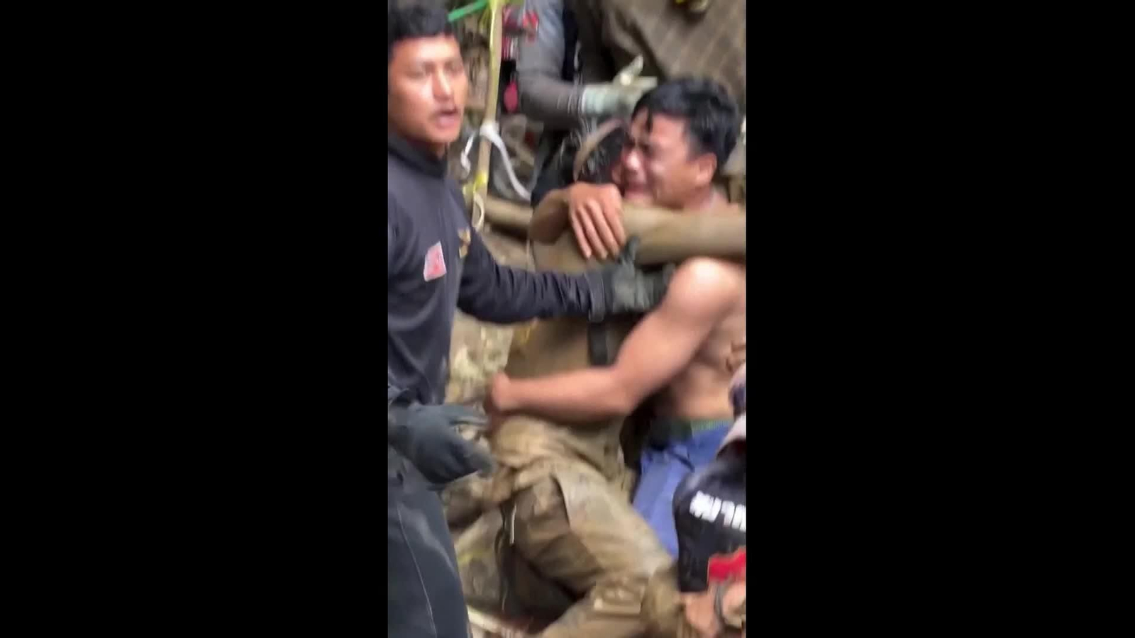 va rescate cueva laos