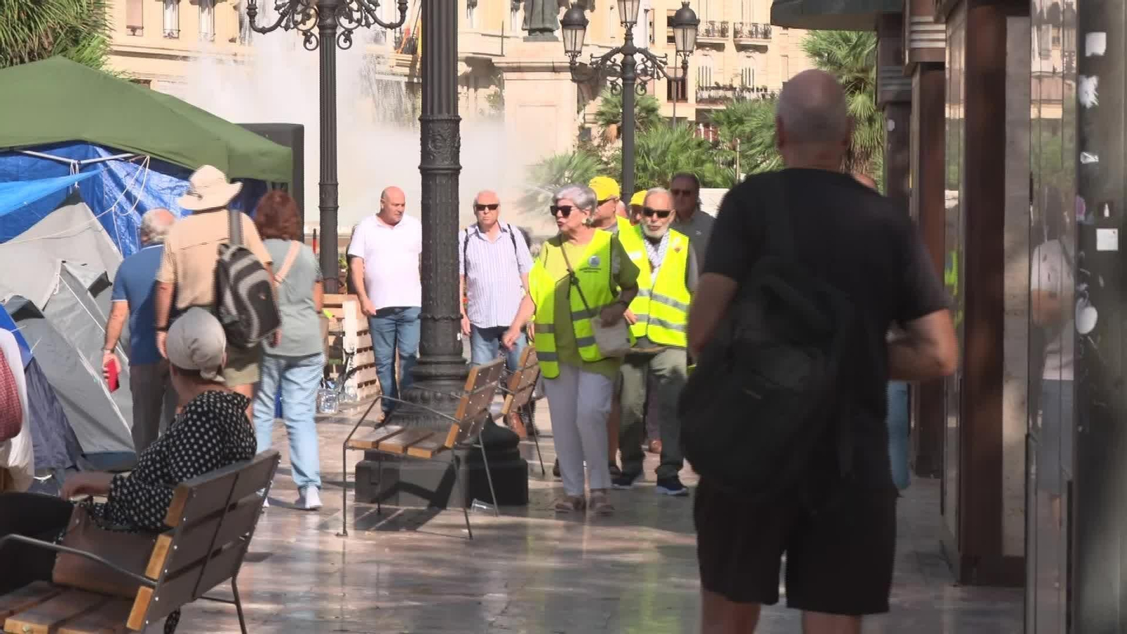 L035-VALENCIA ACAMPADA VIVIENDA