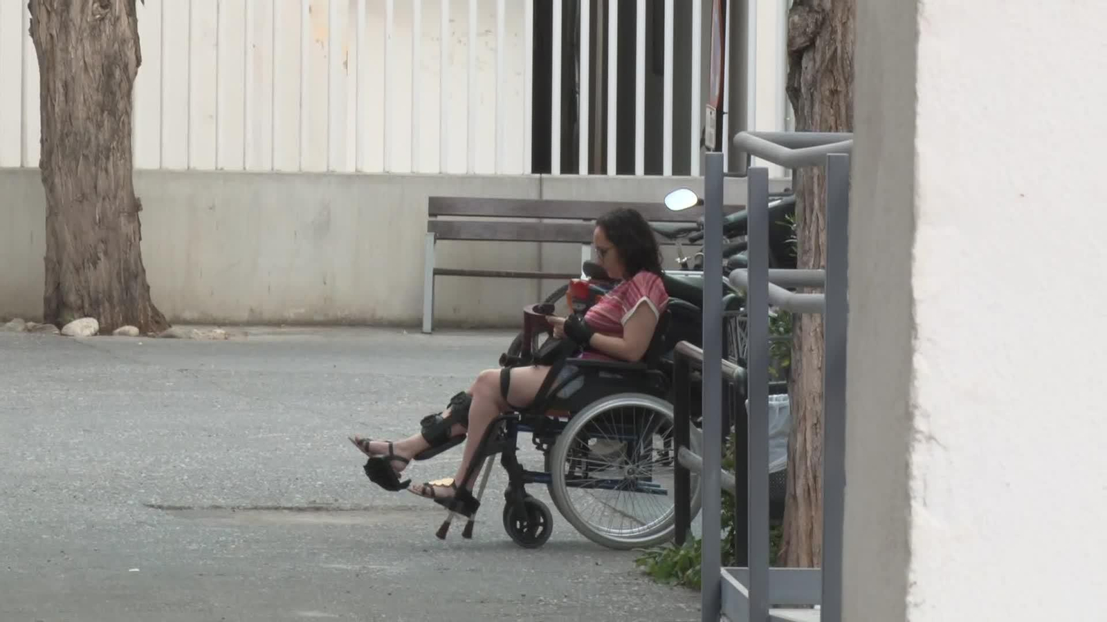 X033-GRANADA VECINOS DESALOJADOS