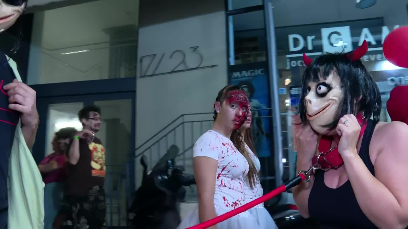 va zombi walk sitges