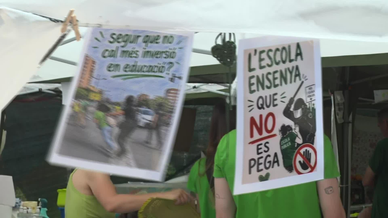 D027-VALENCIA ACAMPADA DOCENTES HUELGA