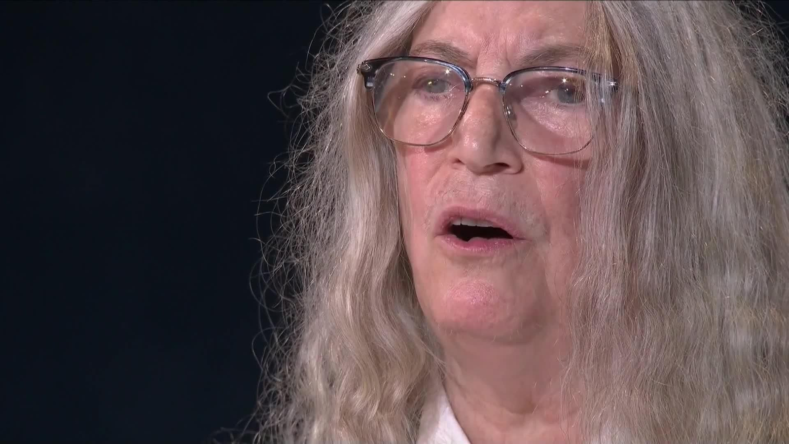 va patti smith cantando