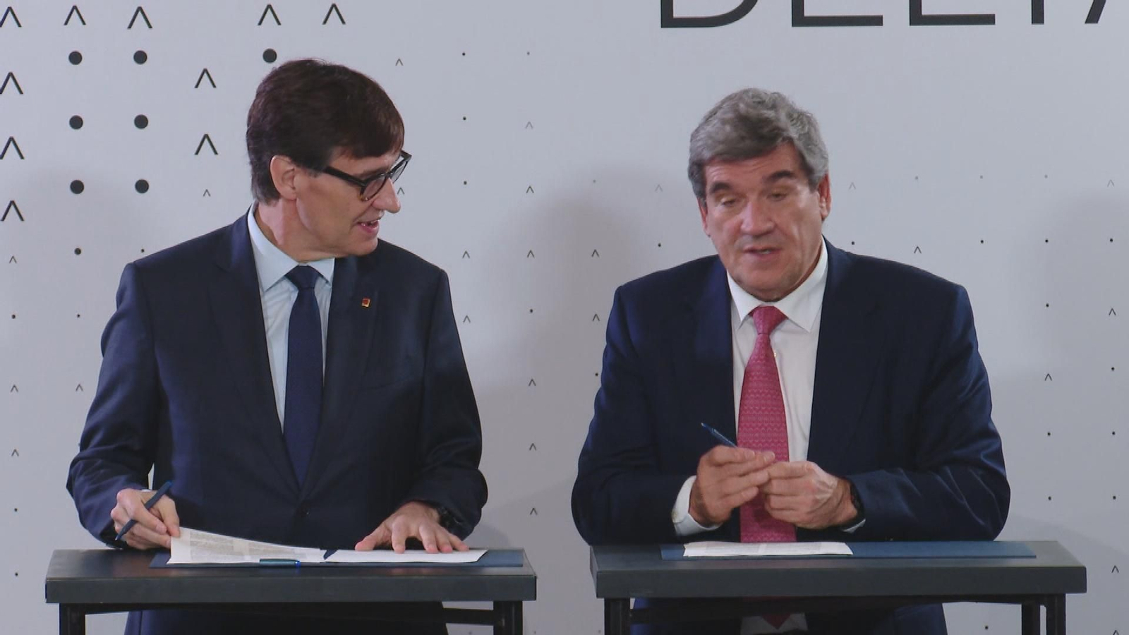 V046 BARCELONA ACTO PTE BANCO ESPAÑA frame 566