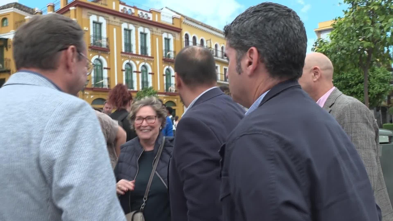 M050-SEVILLA QUEJA ALCALDE ADAMUZ