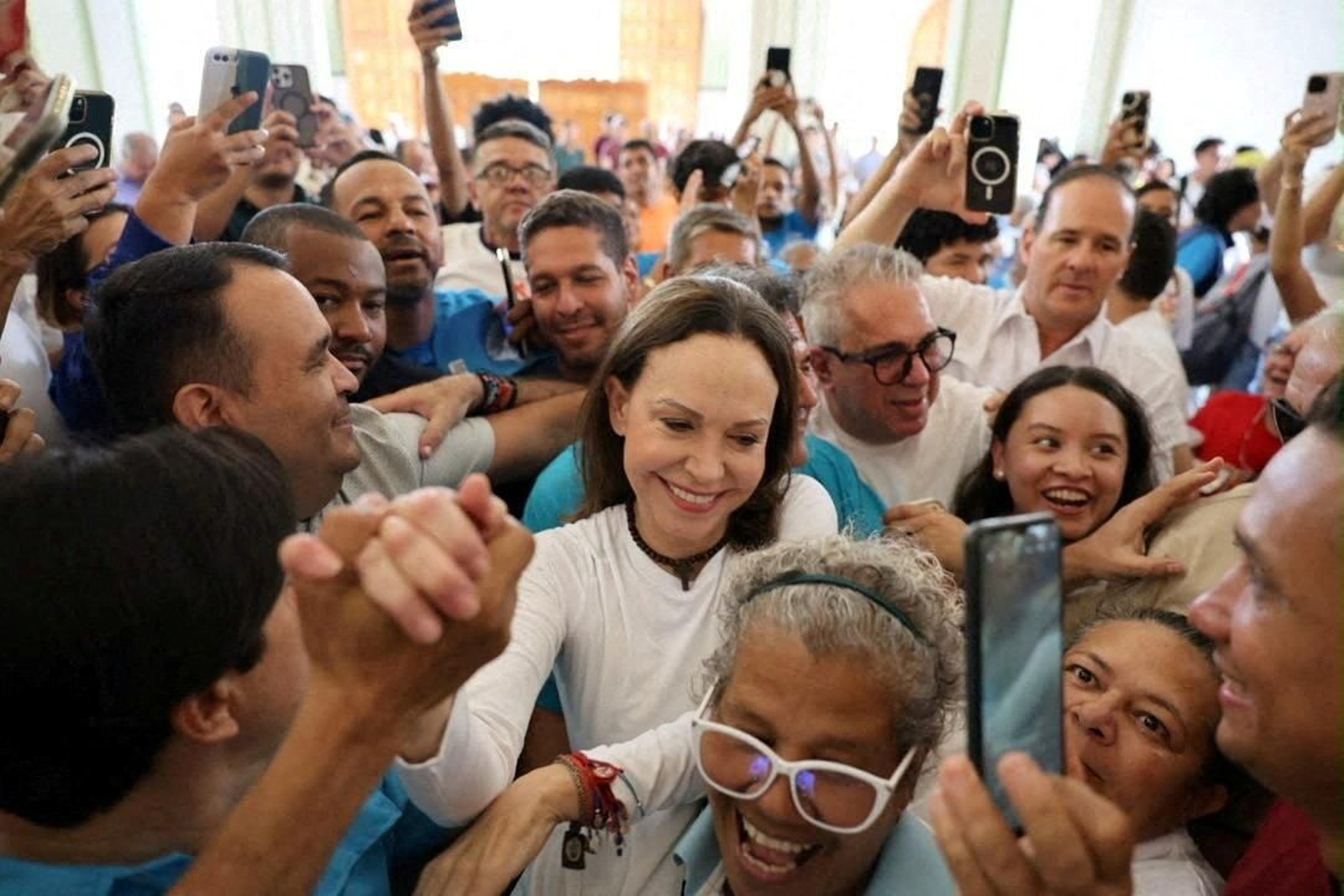 corina machado regreso