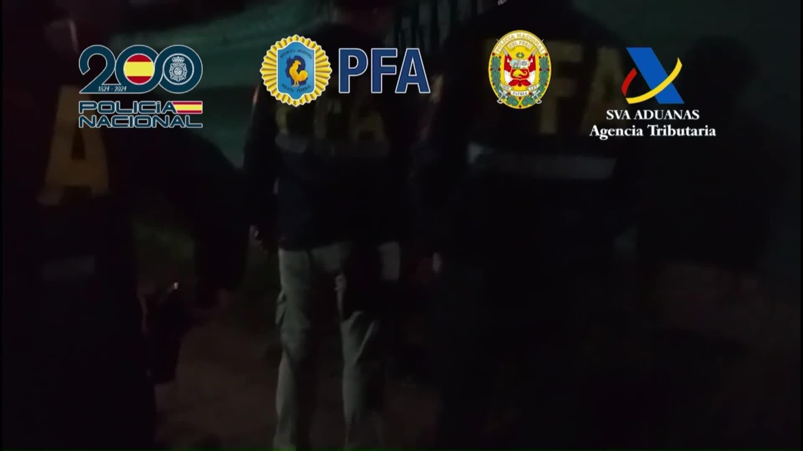 M071-VARIOS POLICIA TRAFICO COCAINA EN MAQUINARIA