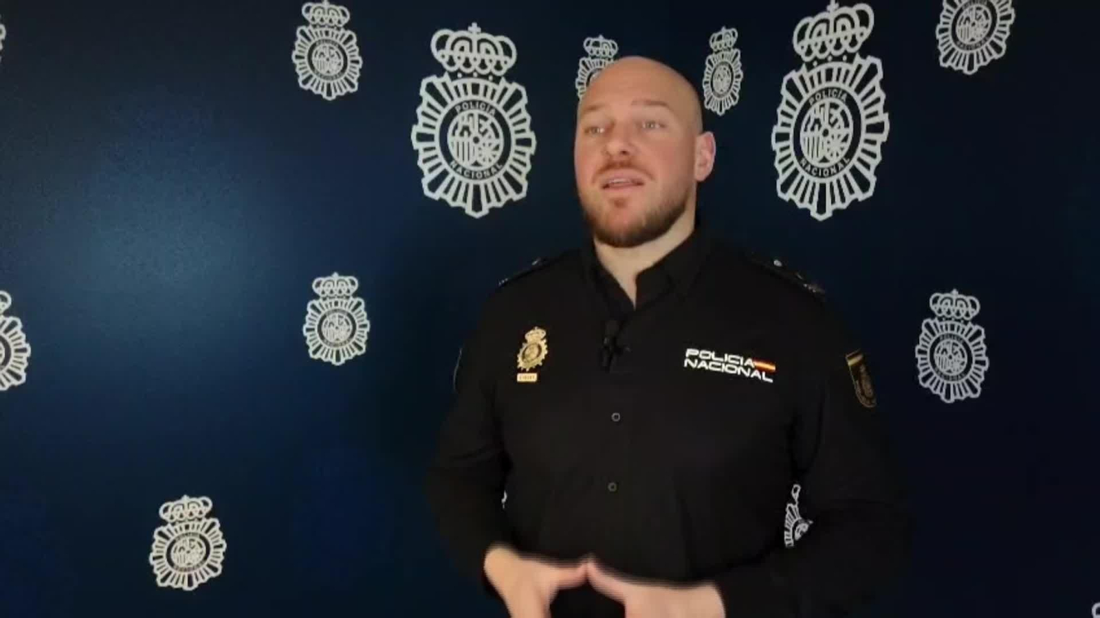 J017-ZARAGOZA OP POLICIA VAPERS COLEGIOS
