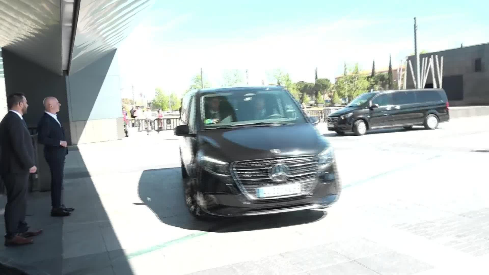 S014-MADRID LLEGADA FC BARCELONA HOTEL