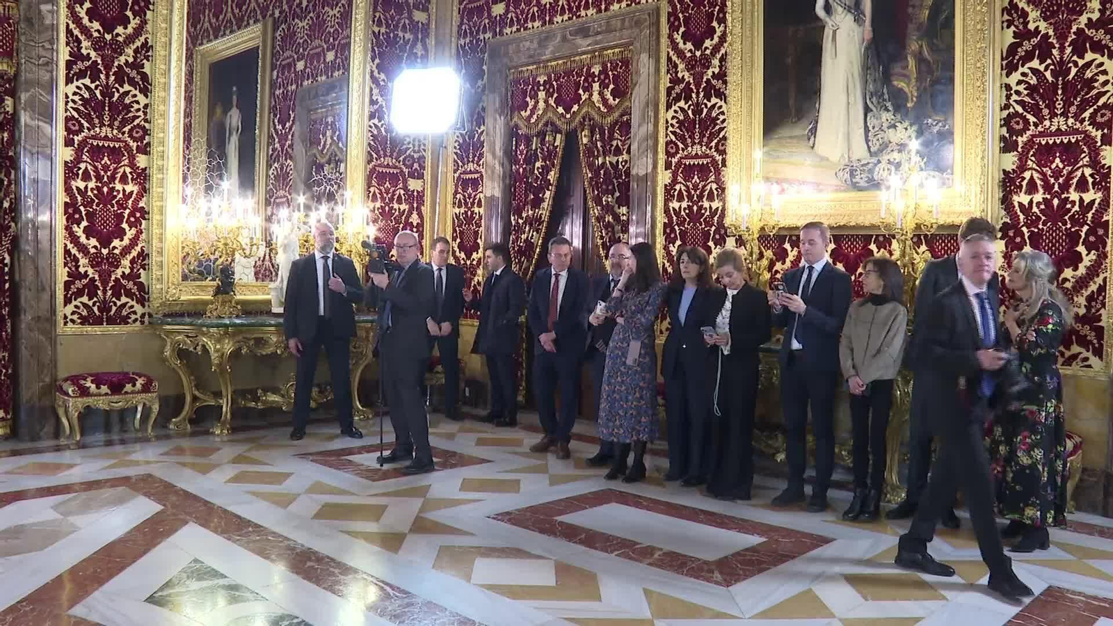 X029-MADRID CARTAS CREDENCIALES REY