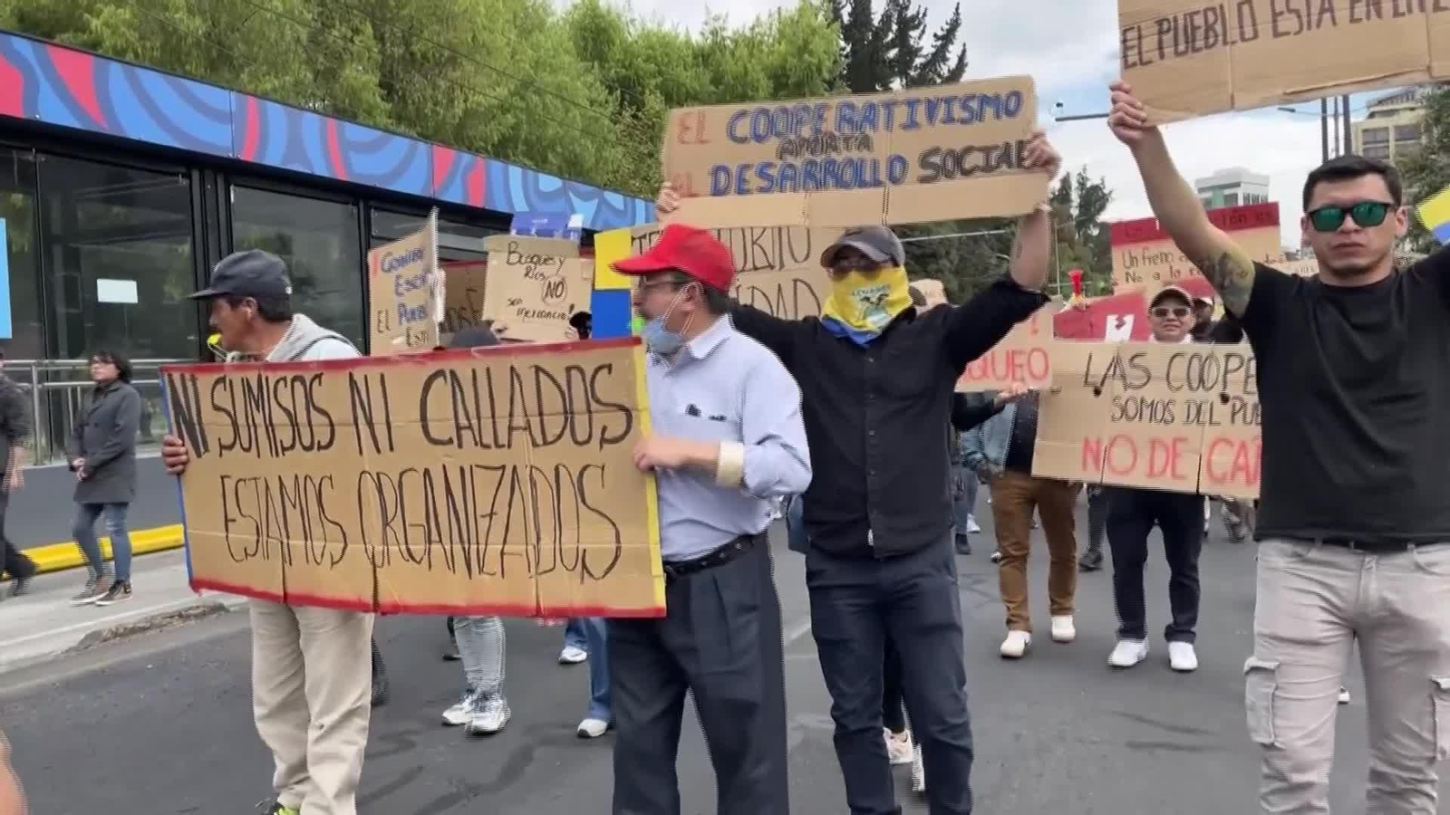 V006-ECUADOR PROTESTAS