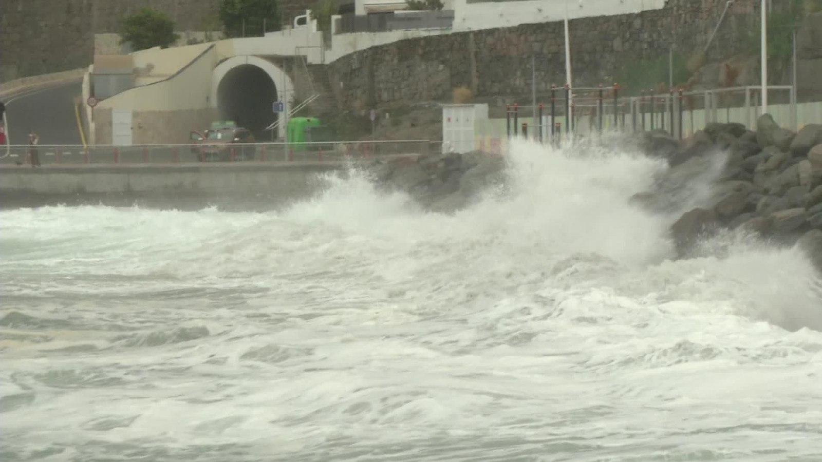 S051-CANARIAS BORRASCA THERESE