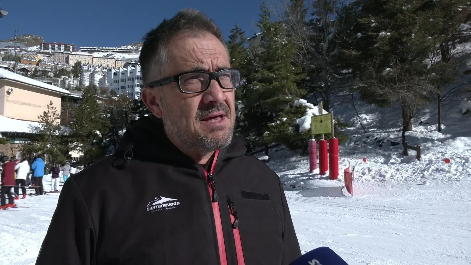 X038-GRANADA LLENAZO EN SIERRA NEVADA