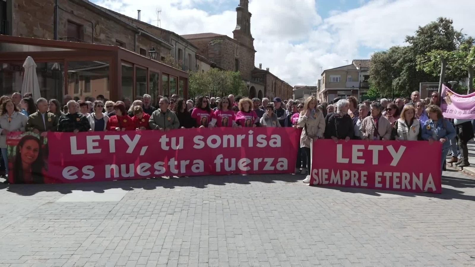 D033-ZAMORA PROTESTA ASESINATO LETICIA ROSINO