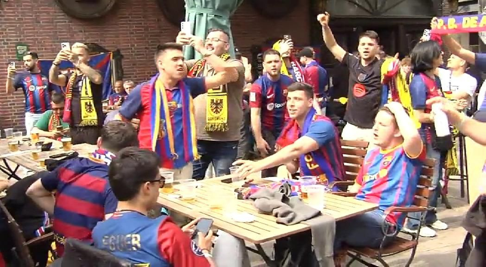 Unos 3.000 aficionados azulgrana arroparán a los de Hansi Flick en el Signal Iduna Park