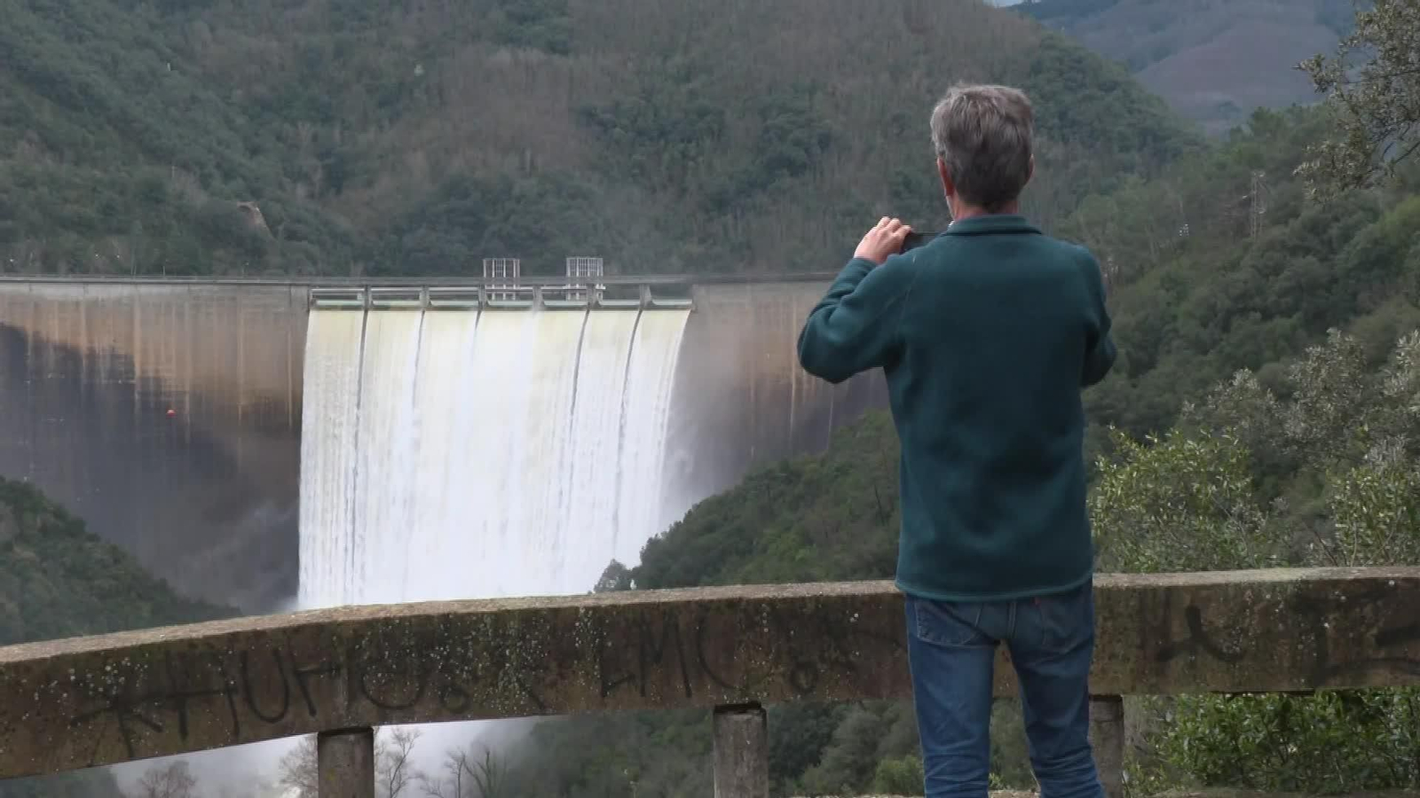 L057-EDI VARIOS EFECTOS DE LAS LLUVIAS