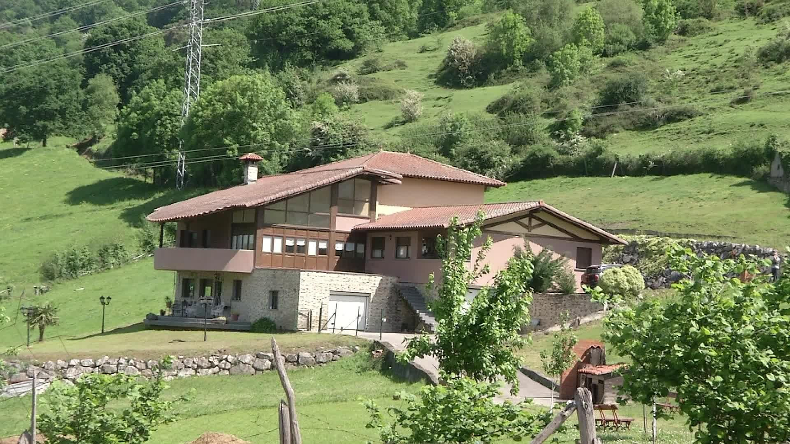 S023-ASTURIAS MATRIMONIO MUERTO LENA