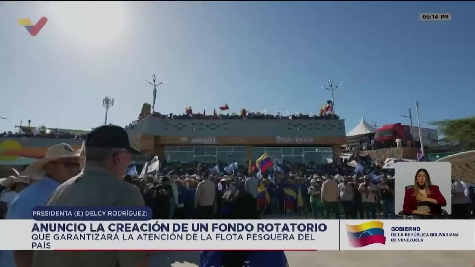D003-VENEZUELA DELCY SOBRE BANDERA EEUU