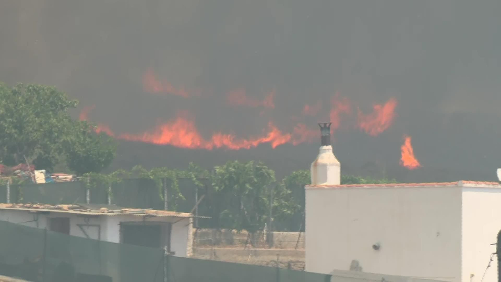 V093-ALMERÍA INCENDIO LOS GALLARDOS MOJÁCAR TARDE