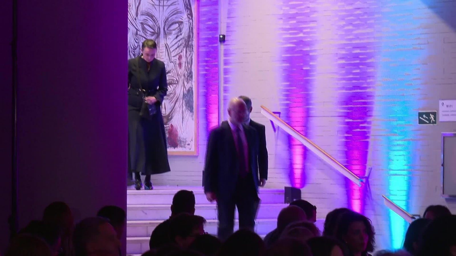 V016-MADRID CONGRESO FUTURO IBEROAMERICANO REY Y ALBARES V016-MADRID CONGRESO FUTURO IBEROAMERICANO REY Y ALBARES