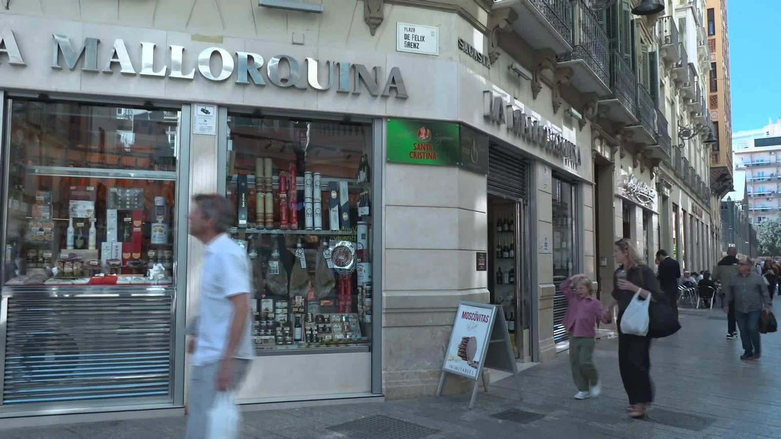 M054-MALAGA IA RECREA MITOS DE LOS 80 OK