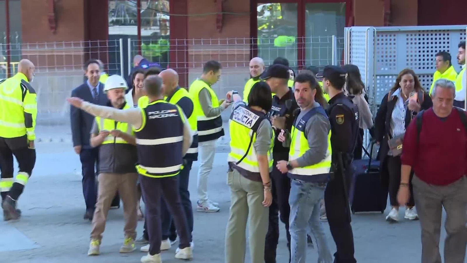 X025-MADRID ESTACION ATOCHA ACCIDENTE TREN