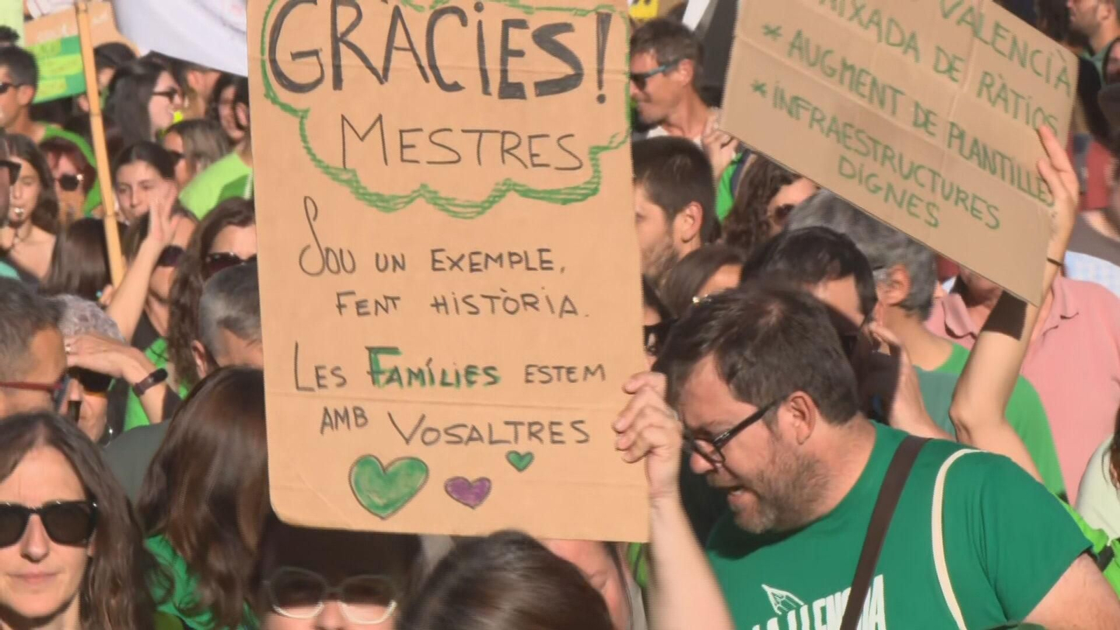 J071-CASTELLON MANIFESTACION PROFESORES TARDE