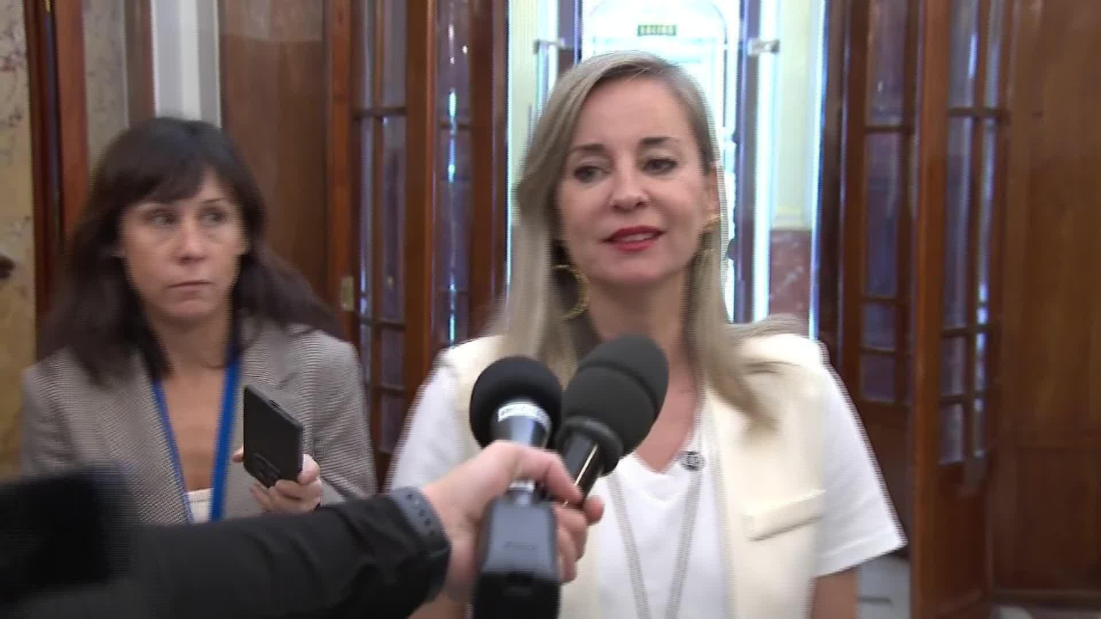 X050-CONGRESO PASILLOS 3