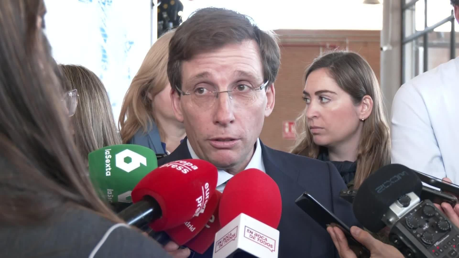 va almeida sobre bono