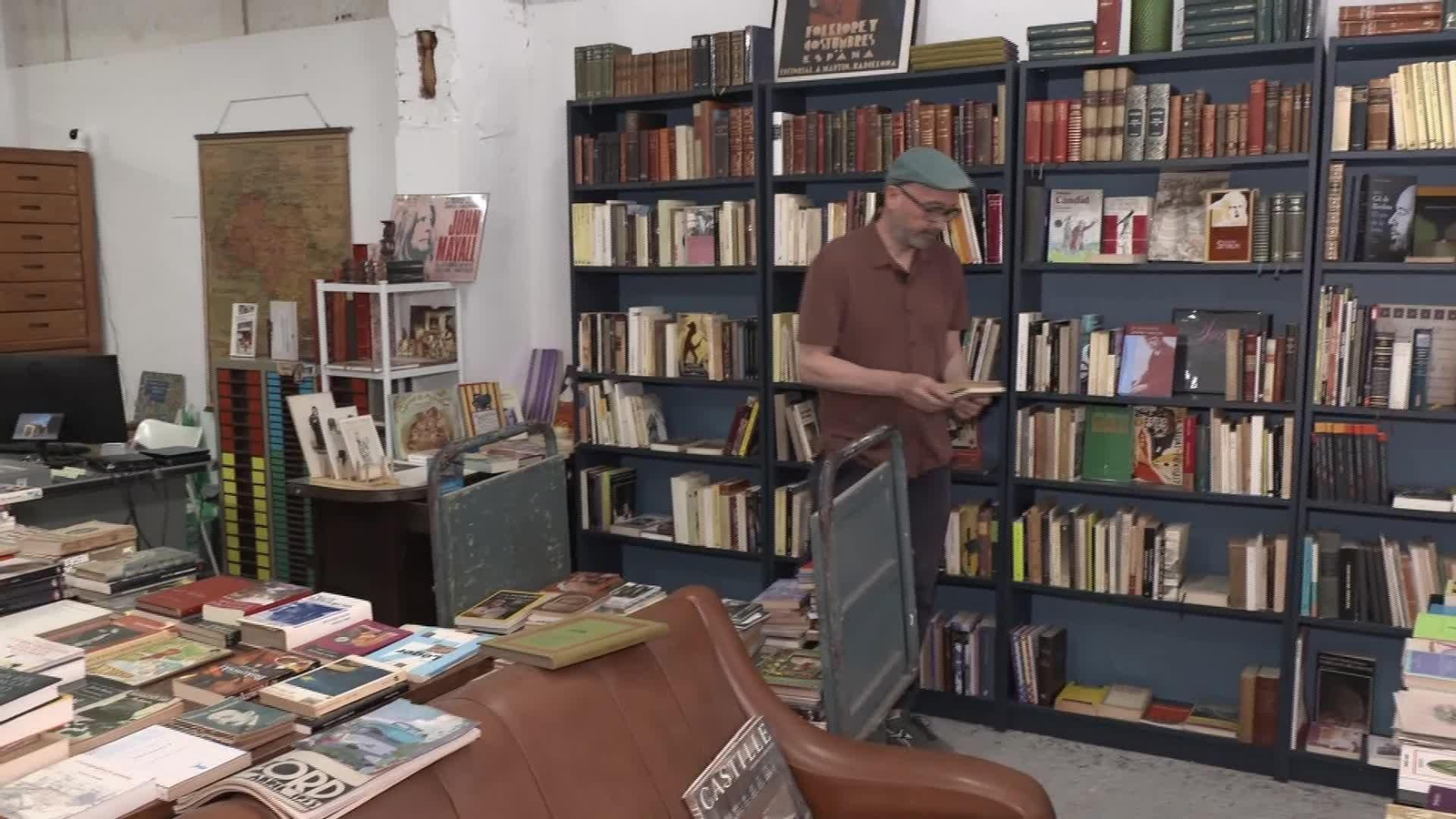 V052-EDI VARIOS LIBROS VIEJOS PARA LA IA