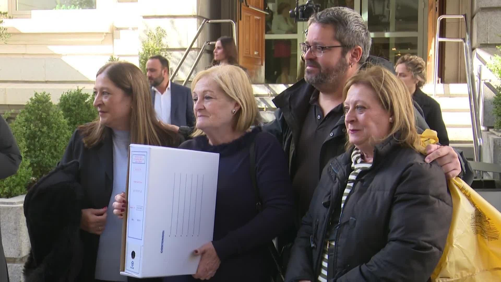 va hermanas caparros congreso