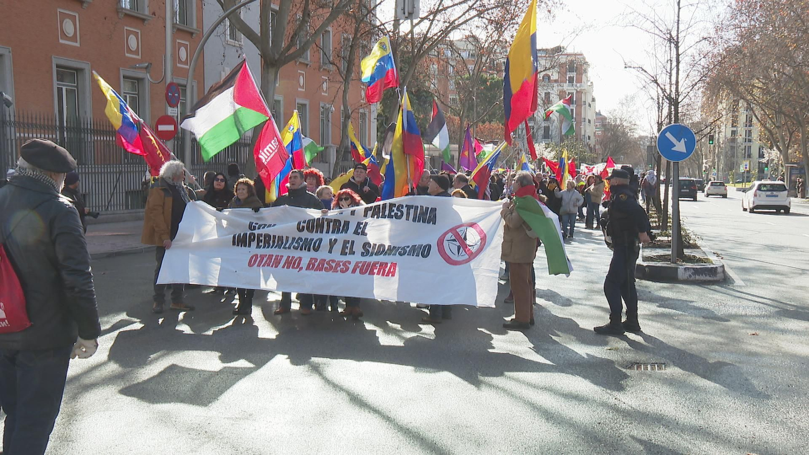 Manifestación antiimperialista en Madrid