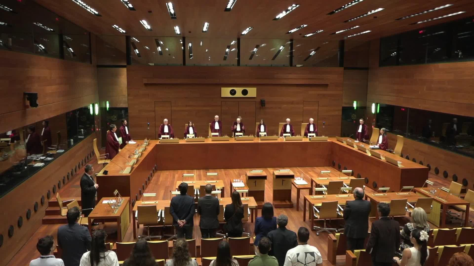 J051-EDI EL TJUE AVALA LA LEY DE AMNISTIA