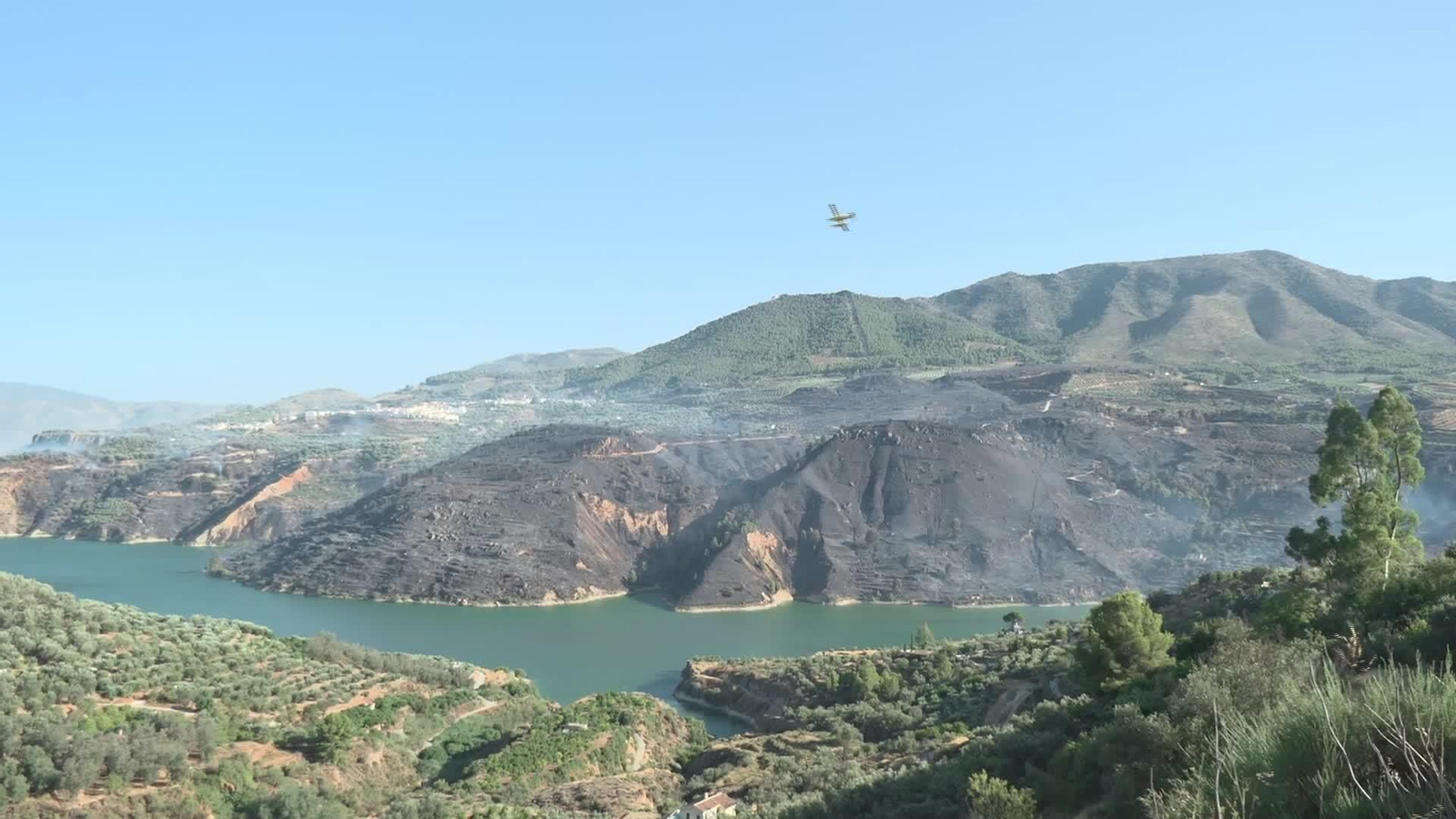 S055-GRANADA SEGUIMIENTO INCENDIO PINOS DEL VALLE